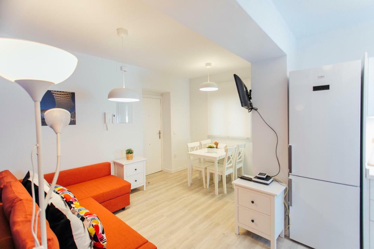 Colorful And Diaphanous- 3Bd 1Bth - Peral Sevilla Exterior foto